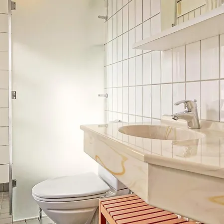 Premium With Large Kitchen Gudhjem