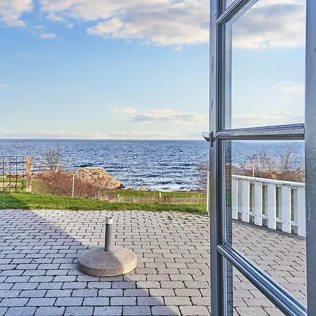 Holiday home Premium With Large Kitchen Gudhjem