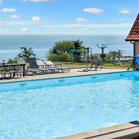 Hébergement de vacances 5 Person On A In Gudhjem