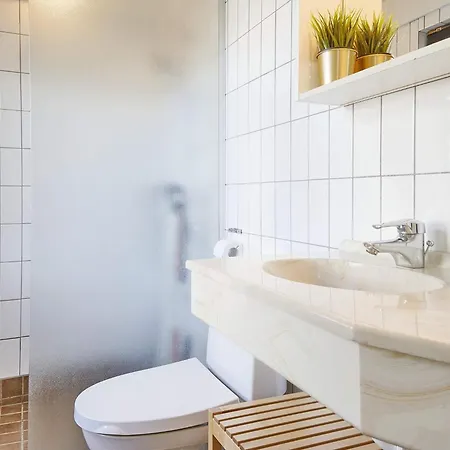 Premium With Large Kitchen Дом отдыха Гудхайм